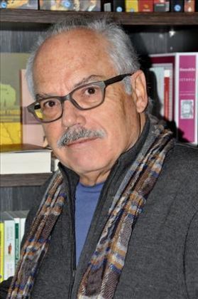 Κοντολέων,  Μάνος