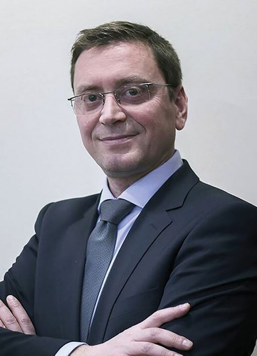 Σλιουσαρέγκο,  Νίκος 