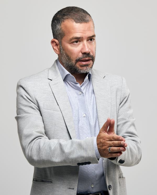 Κονταράκης,  Δημήτρης
