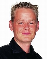 Lindstrom,  Martin